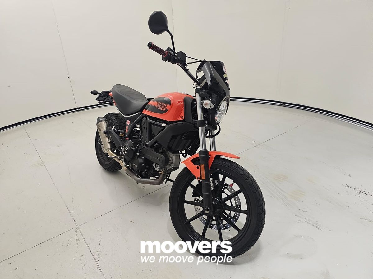 AC Ducati  SCRAMBLER Sixty 2 400