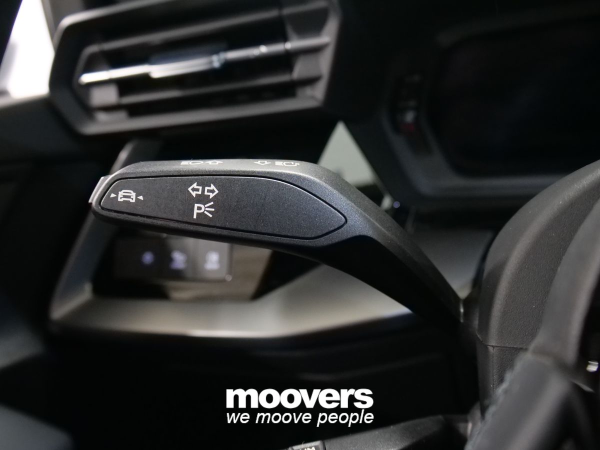 AUDI A3 SPB 30 g-tron S tronic Business Advanced