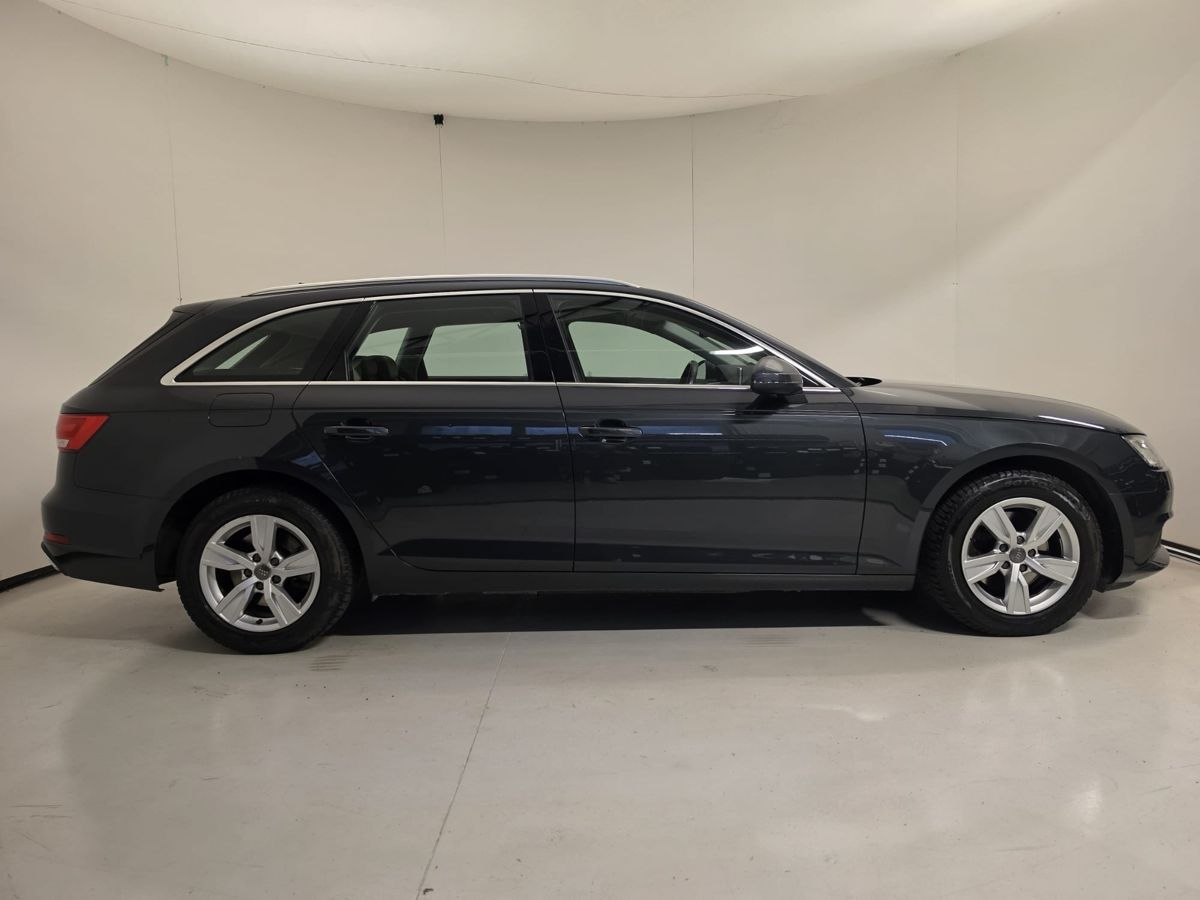 AUDI A4 Avant 35 TDI S tronic Business