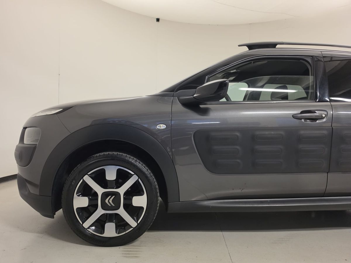 Citroen C4 Cactus PureTech 82 Shine 