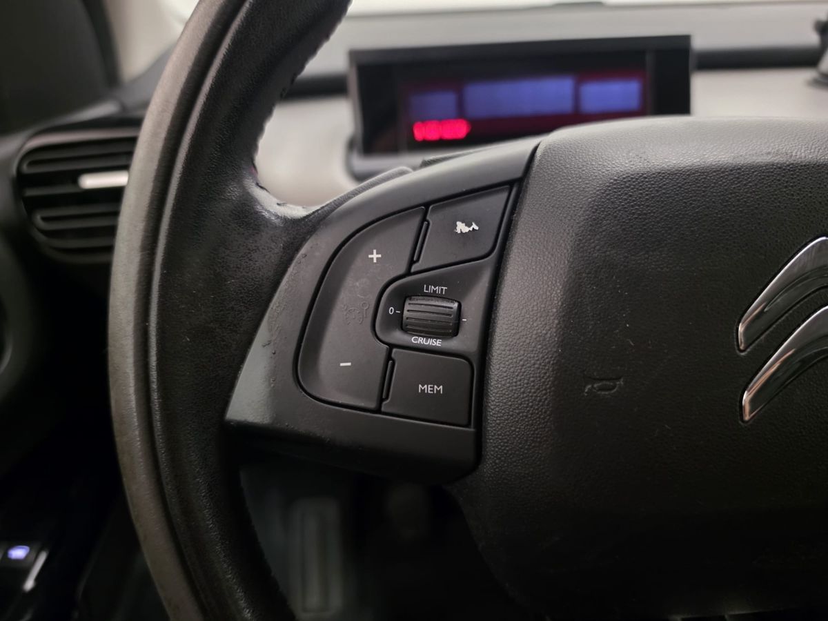 Citroen C4 Cactus PureTech 82 Shine 