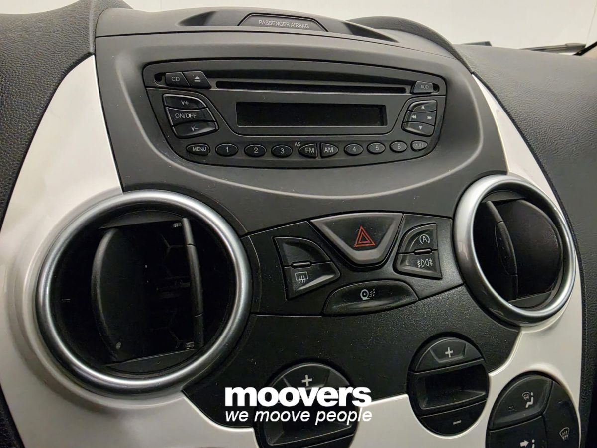 FORD Ka+ 1.2 8V 69CV Titanium