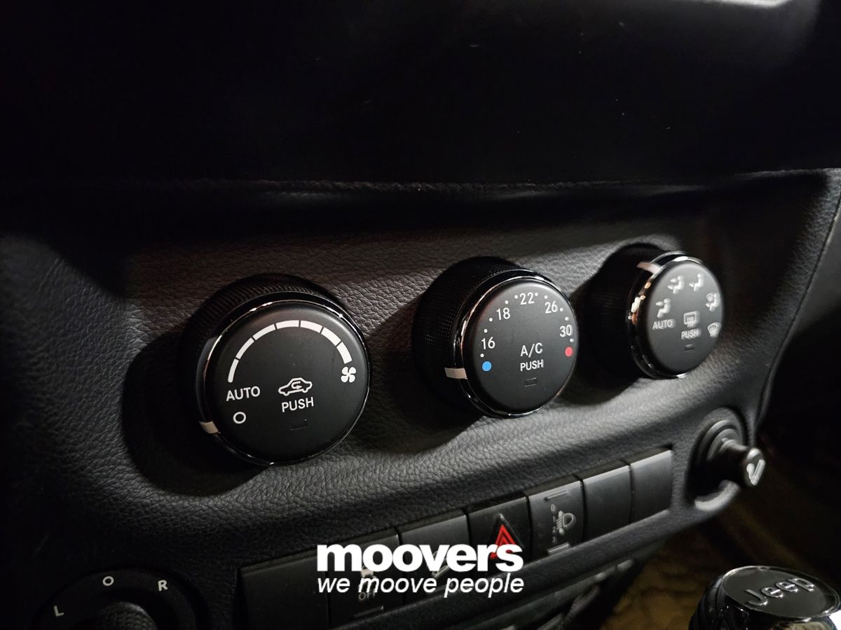 Jeep Wrangler Unlimited 2.8 CRD DPF Rubicon Auto 