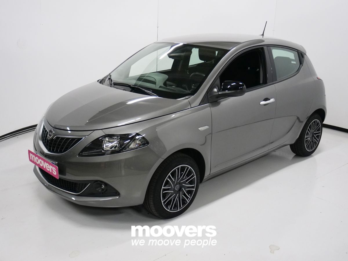 Lancia Ypsilon 1.0 FireFly 5 porte S&S Hybrid Platino 