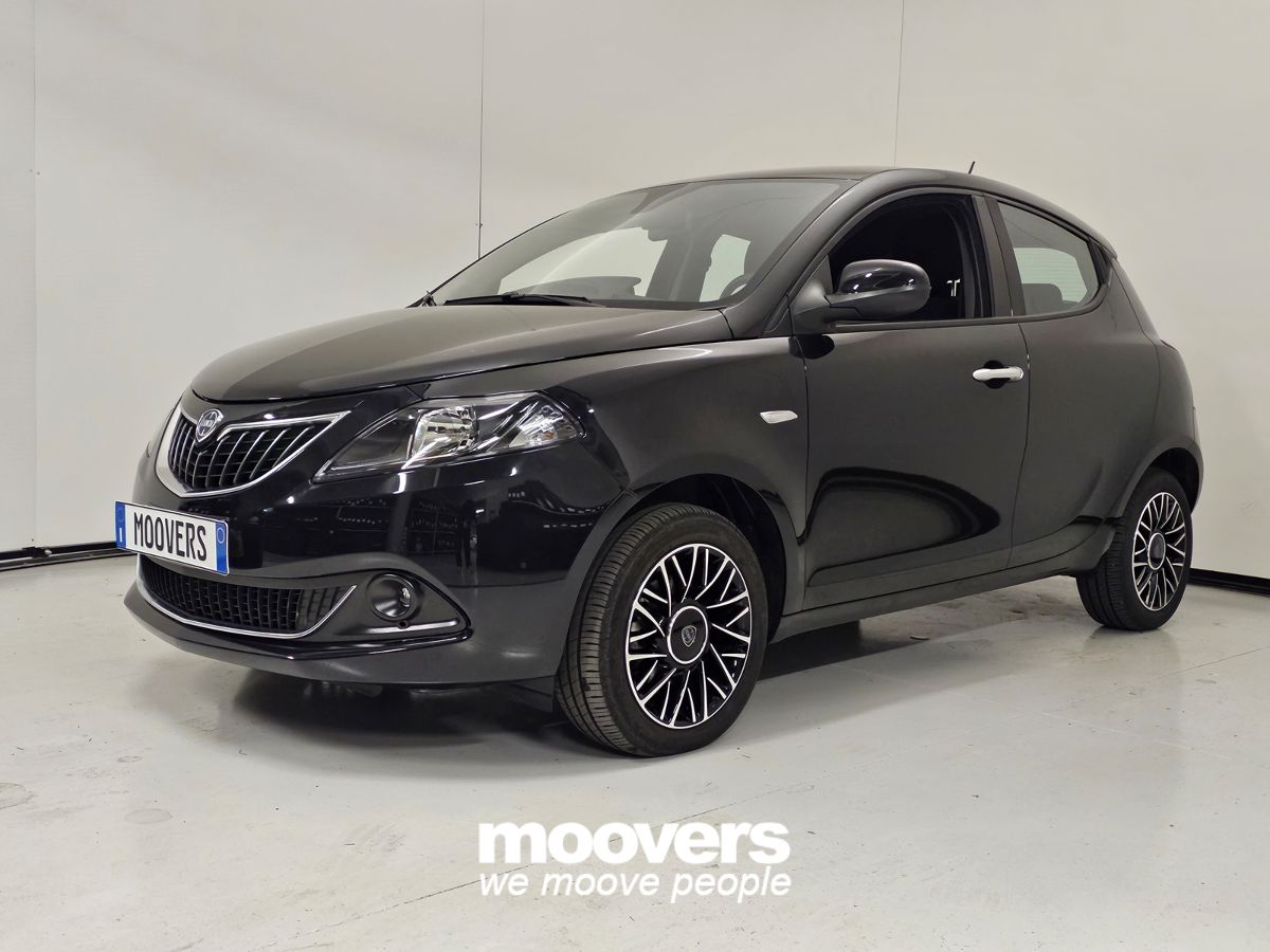 LANCIA Ypsilon 1.0 FireFly 5 porte S&S Hybrid Silver