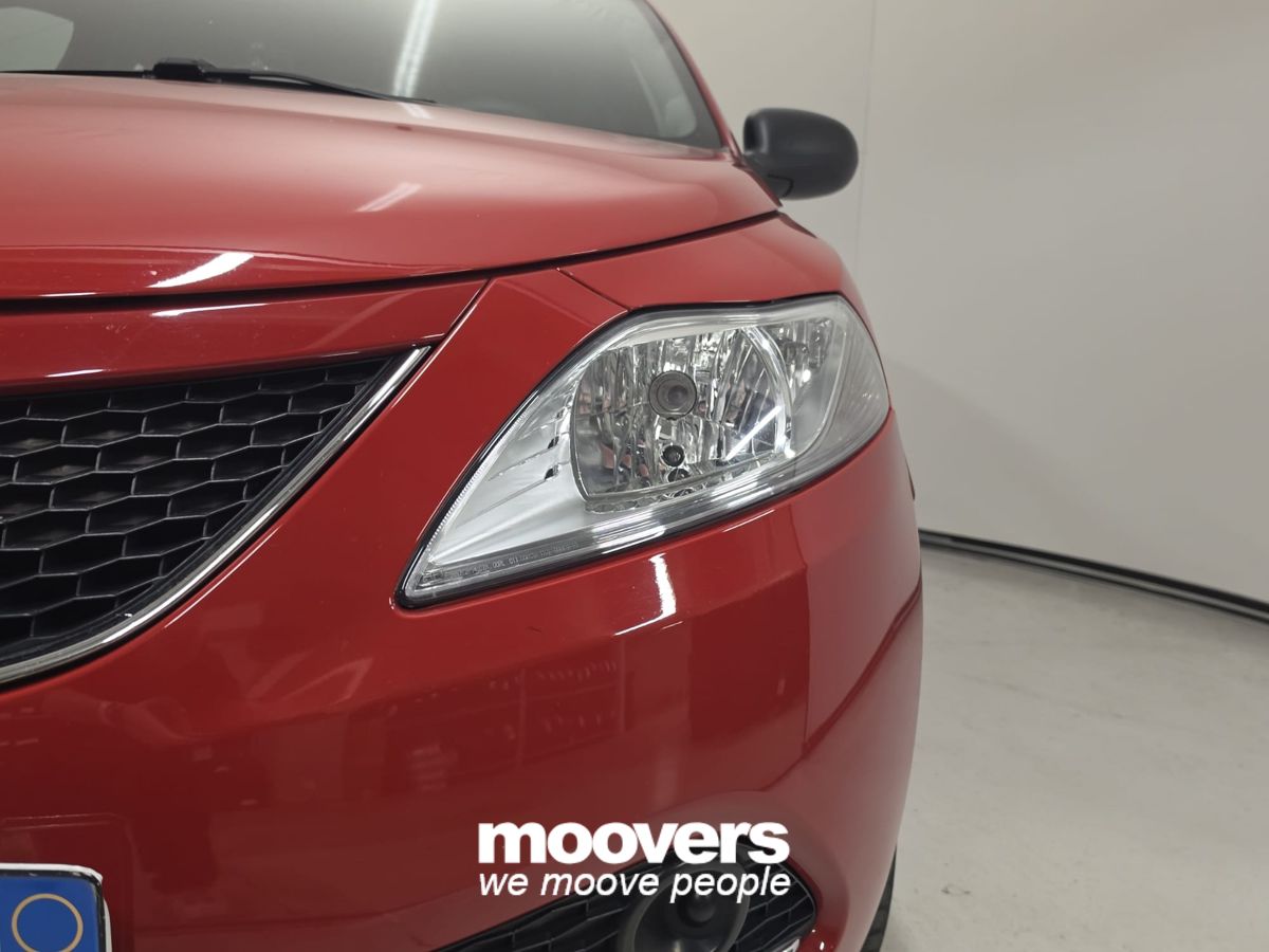 LANCIA Ypsilon 3ª serie Ypsilon 1.2 69 CV 5 porte Gold