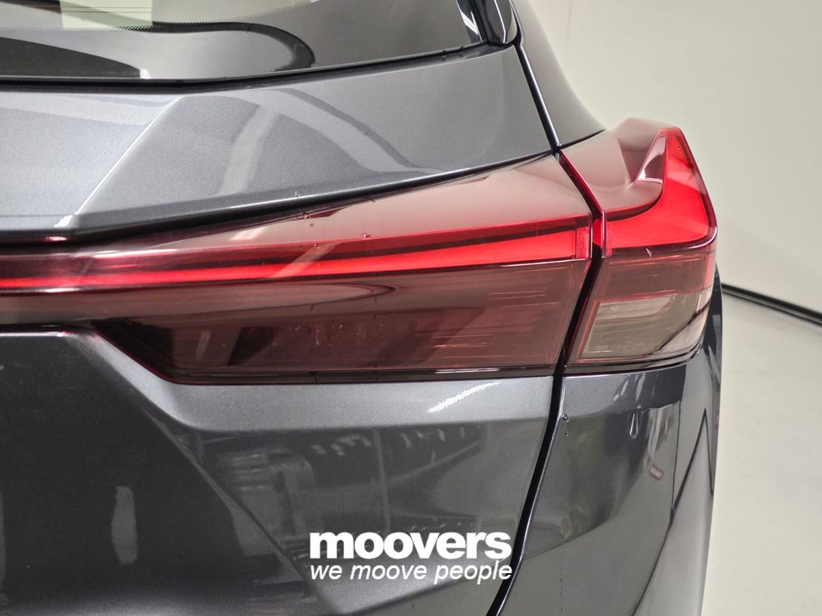 LEXUS UX Hybrid Urban