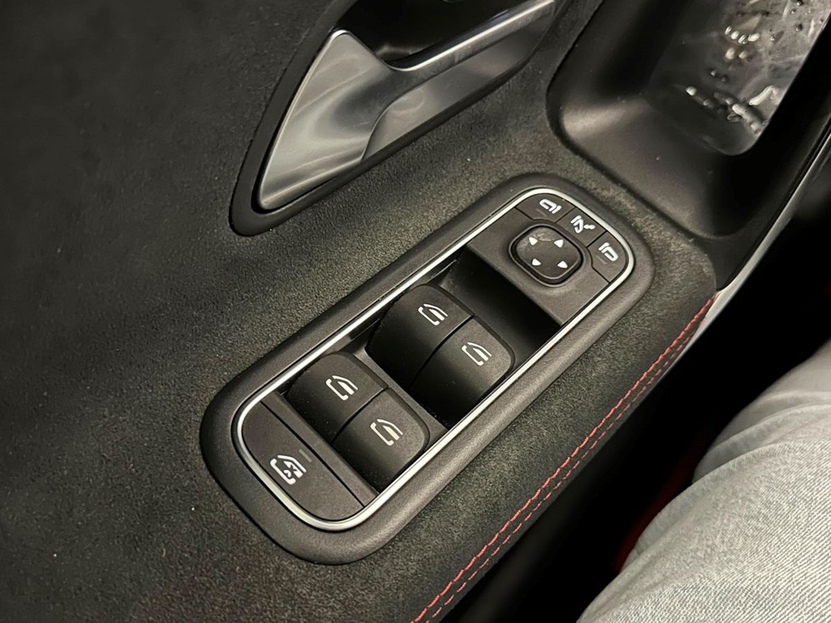 MERCEDES A 250 e hybrid EQ Premium