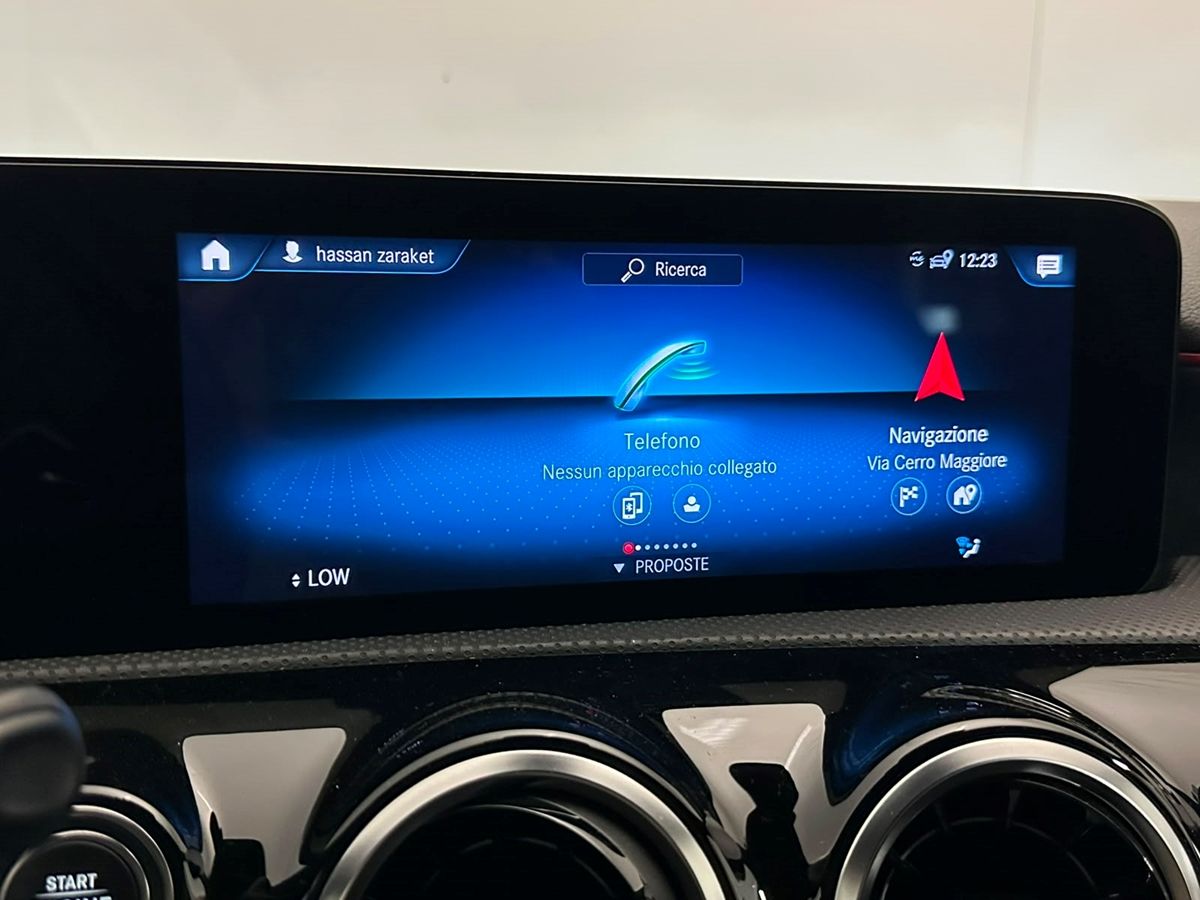 MERCEDES A 250 e hybrid EQ Premium