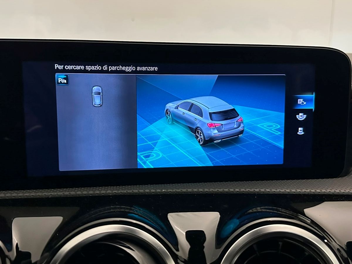 MERCEDES A 250 e hybrid EQ Premium
