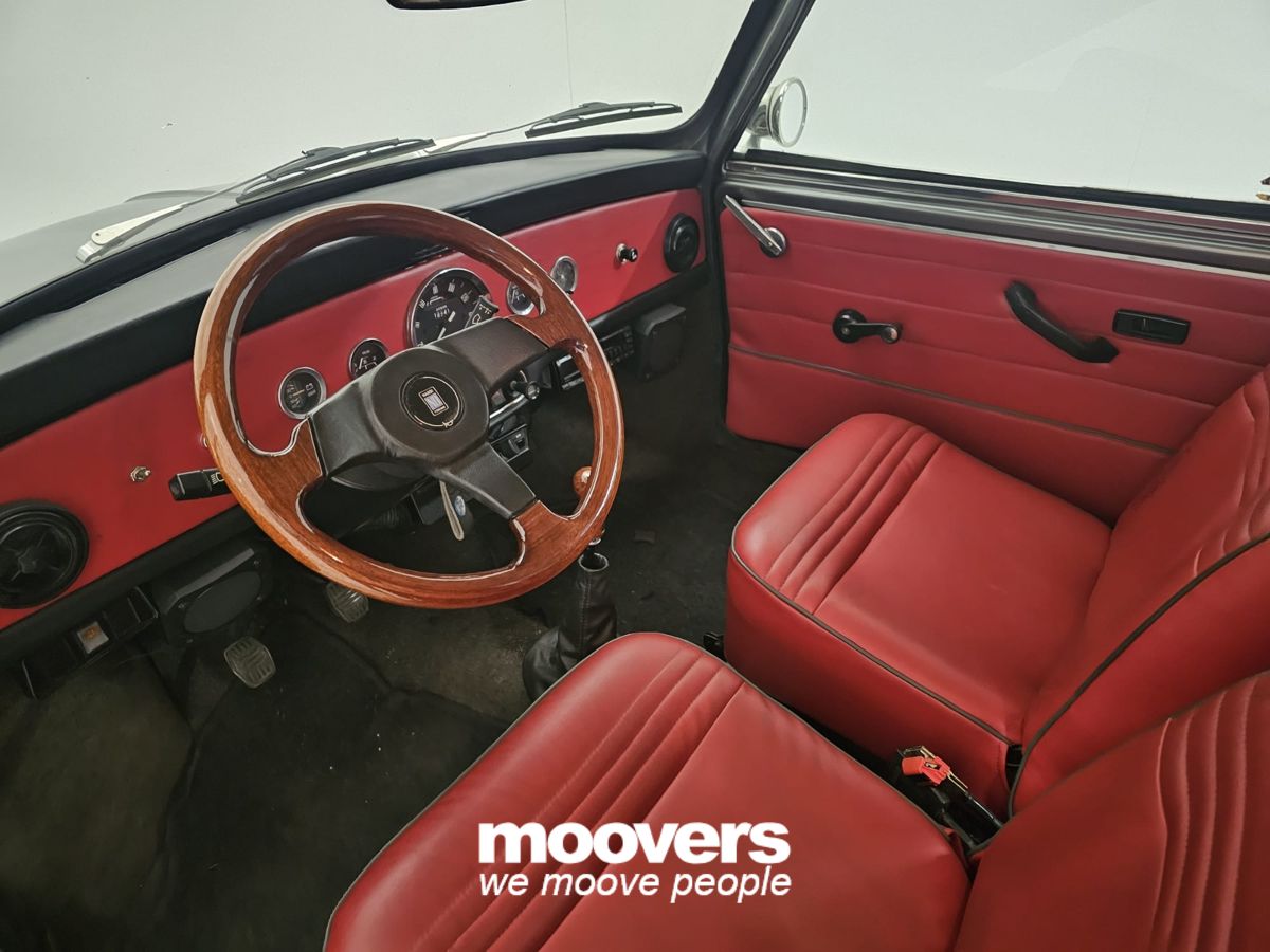 MINI 1000 AUSTIN HLE