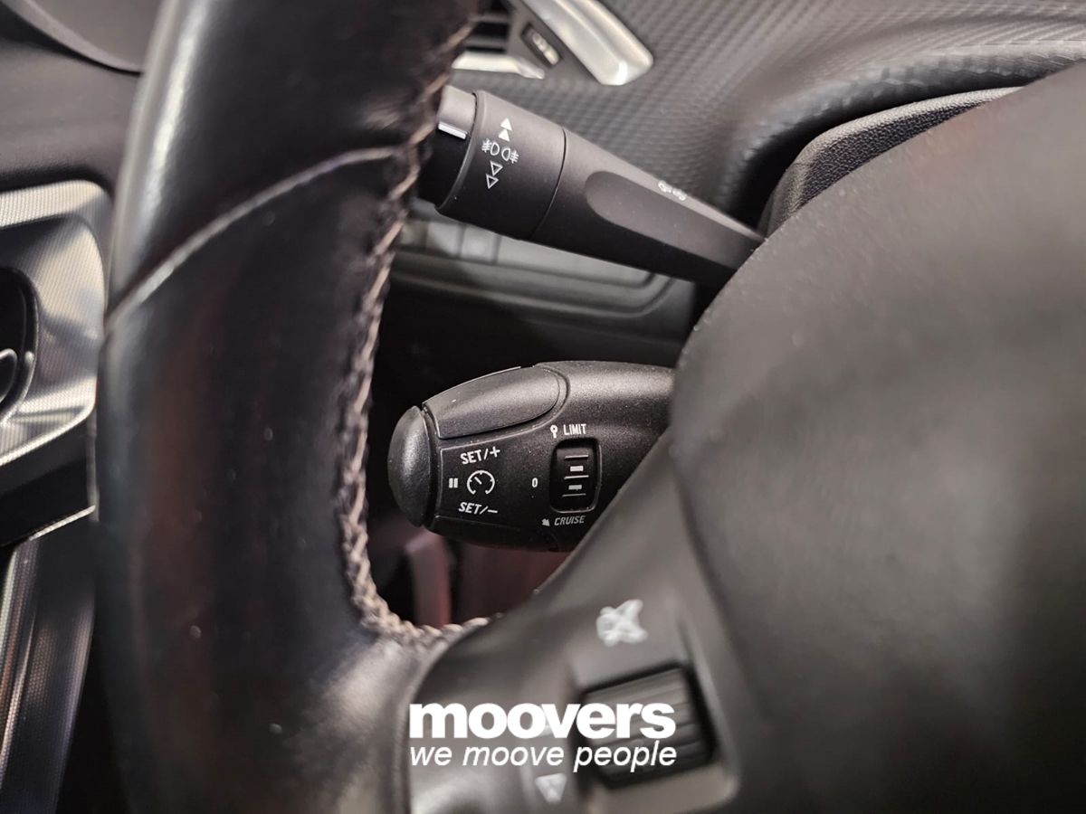 PEUGEOT 2008 1° serie PureTech Turbo 110 EAT6 S&S Allure