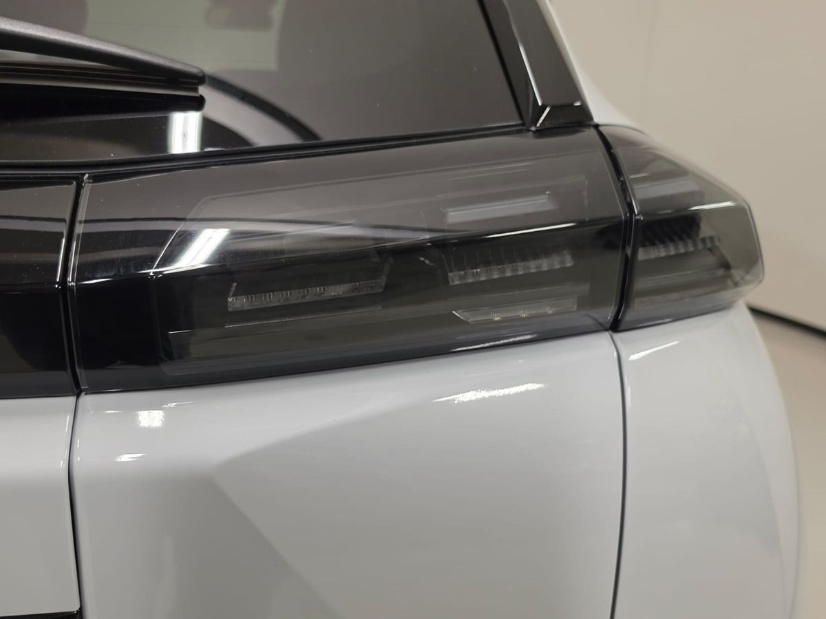 PEUGEOT 2008 PureTech 100 S&S Allure