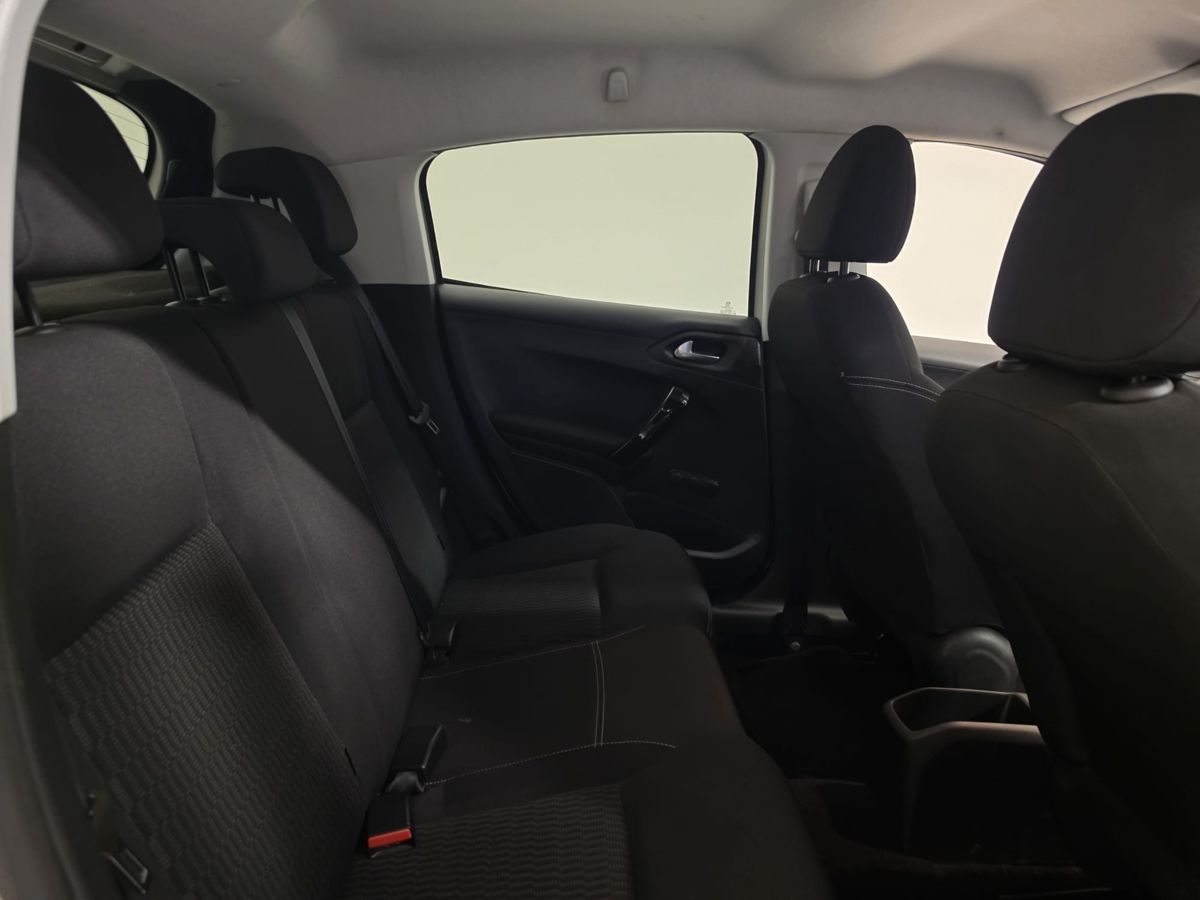 PEUGEOT 208 1° serie PureTech 82 5 porte Black Line