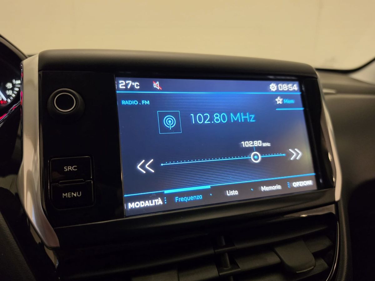 PEUGEOT 208 1° serie PureTech 82 5 porte Black Line