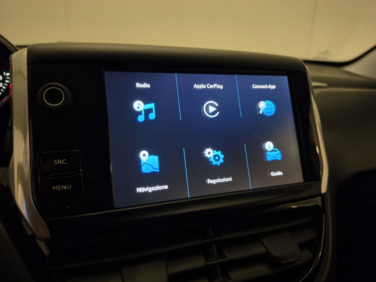 PEUGEOT 208 1° serie PureTech 82 5 porte Black Line