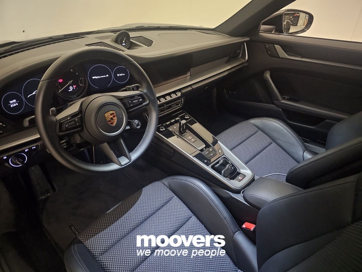 PORSCHE 911 Carrera S