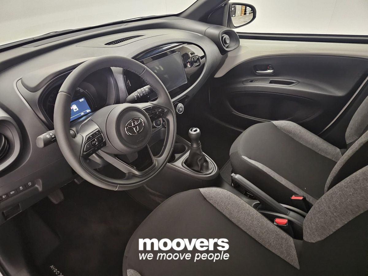 TOYOTA Aygo X 1.0 VVT-i 72 CV 5 porte Active