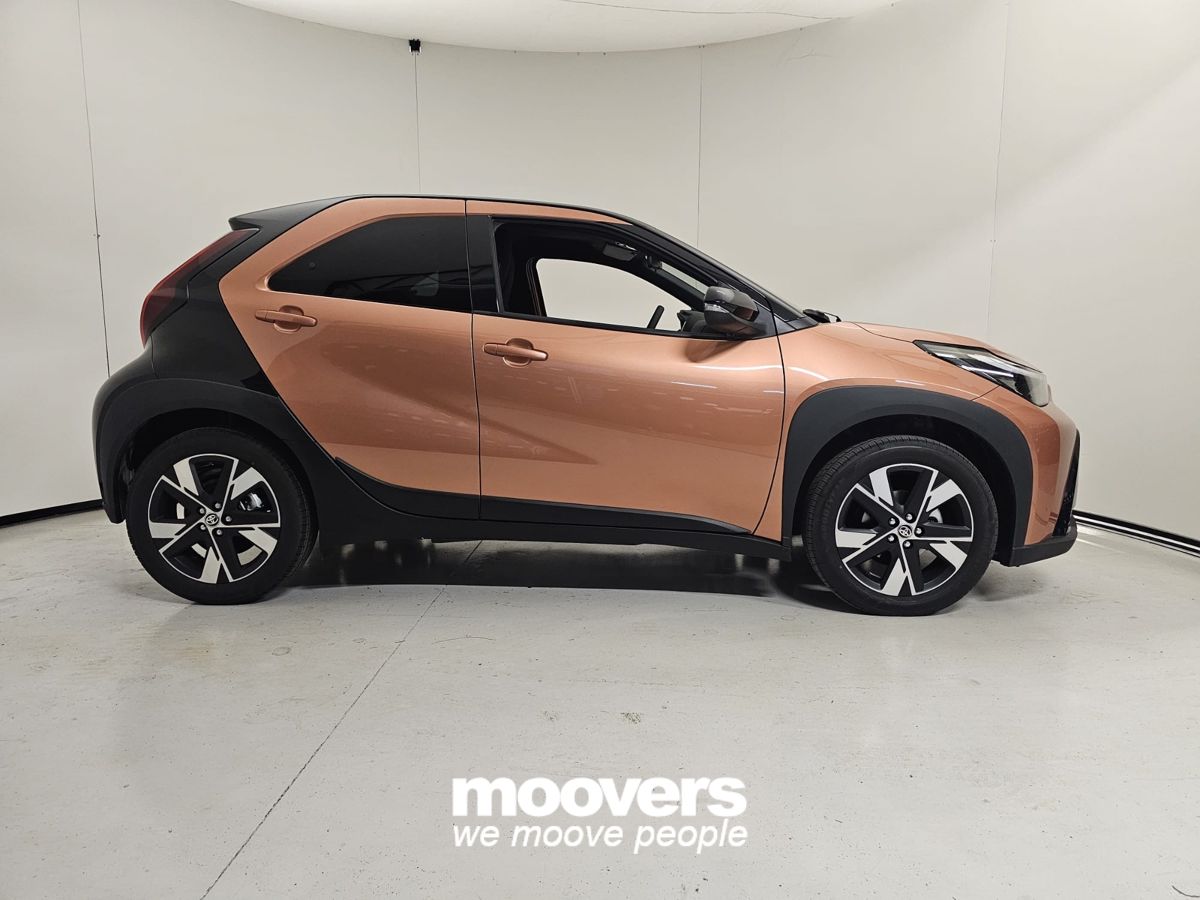 Toyota Aygo X 1.5 Hybrid 115 CV 5 porte Icon 