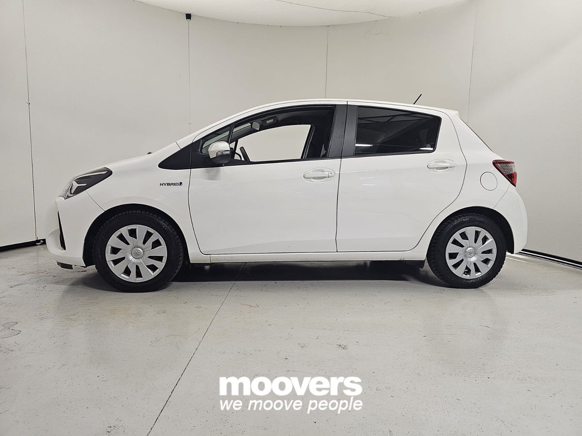 TOYOTA Yaris 1.5 Hybrid 5 porte Active