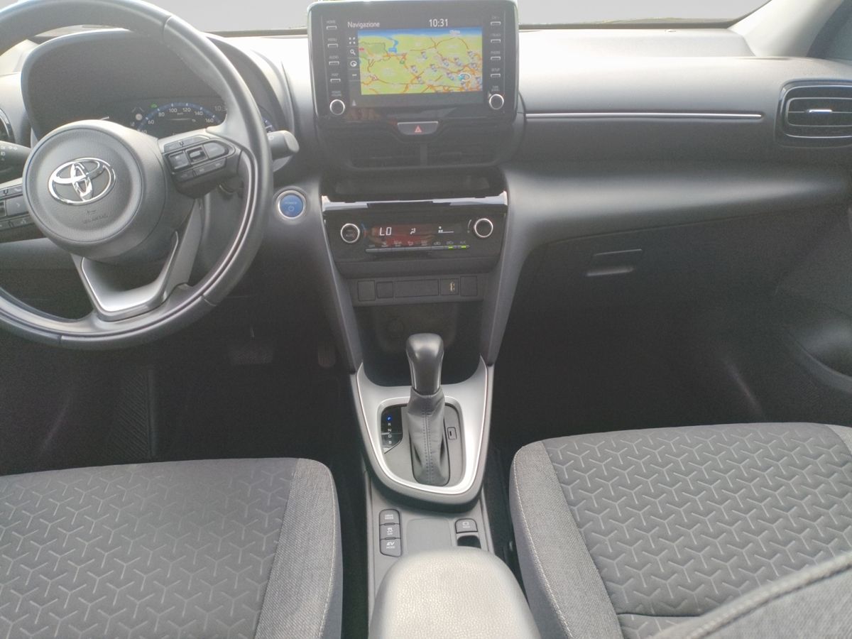 TOYOTA Yaris Cross 1.5 Hybrid 5p. E-CVT Business
