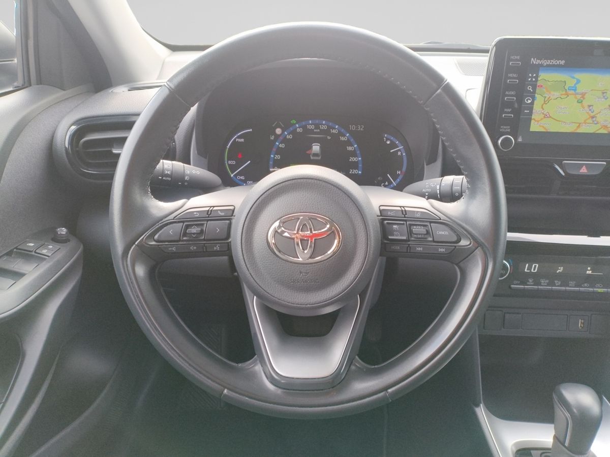 TOYOTA Yaris Cross 1.5 Hybrid 5p. E-CVT Business