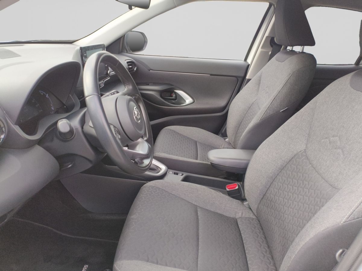 TOYOTA Yaris Cross 1.5 Hybrid 5p. E-CVT Business