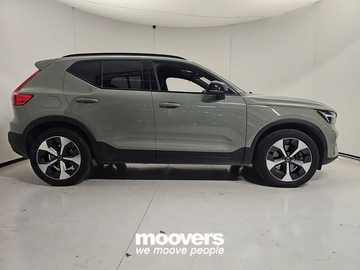 VOLVO XC40 B3 automatico Core