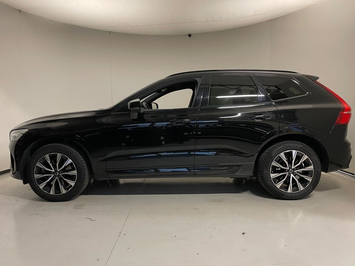 VOLVO XC60 B5 (d) AWD automatico Plus Dark