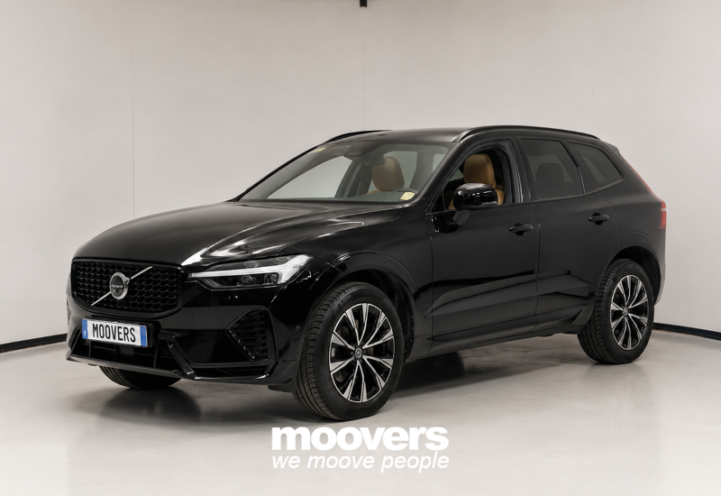 VOLVO XC60 B5 (d) AWD automatico Plus Dark