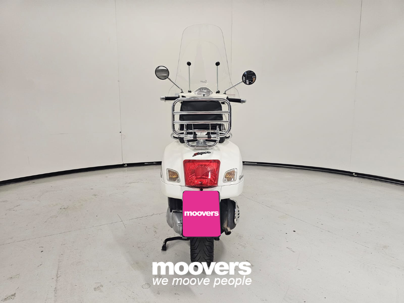 VESPA GTS 300 SUPER