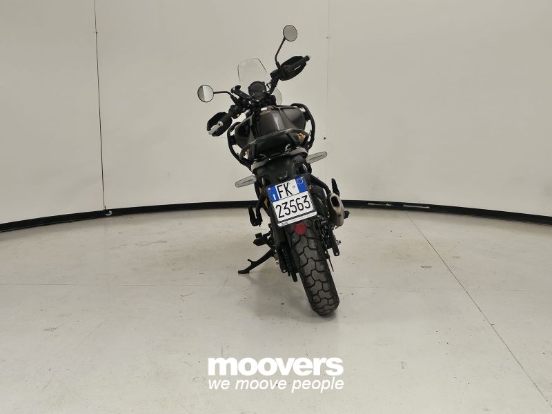 ROYAL ENFIELD HIMALAYAN 452