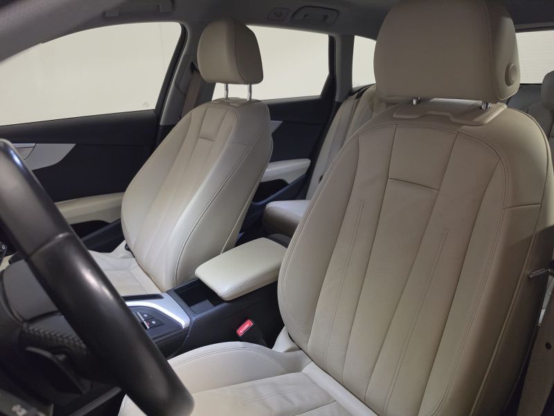 AUDI A4 Avant 35 TDI S tronic Business