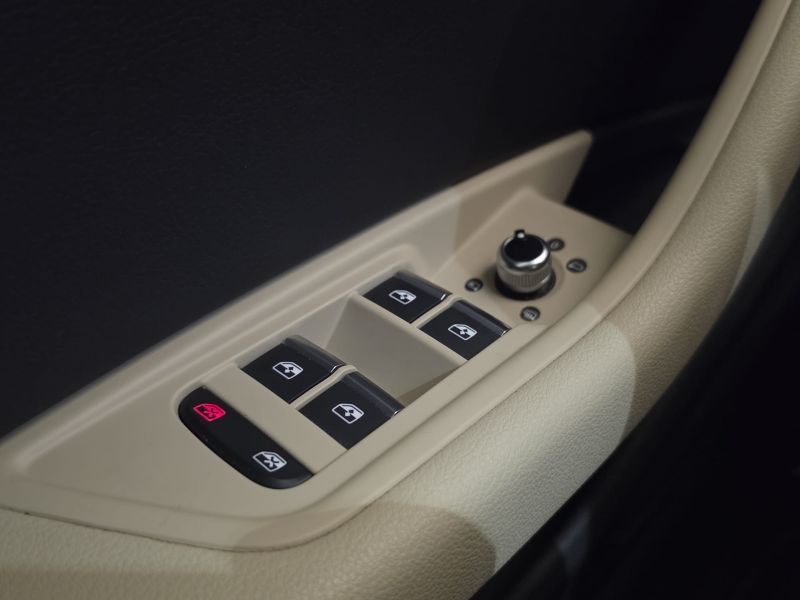 AUDI A4 Avant 35 TDI S tronic Business