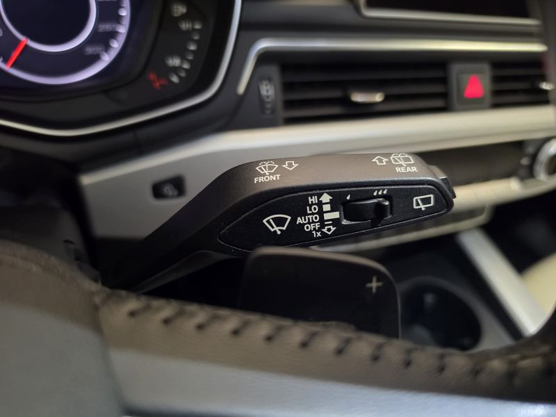AUDI A4 Avant 35 TDI S tronic Business