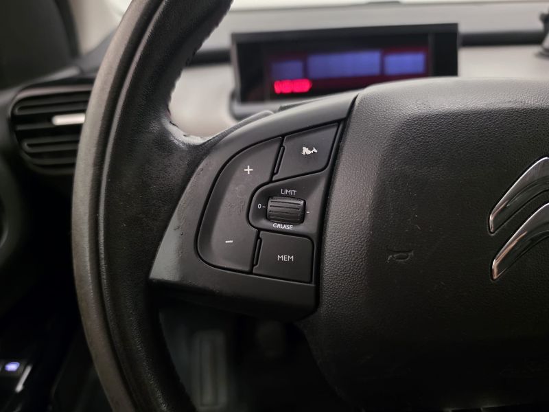 Citroen C4 Cactus PureTech 82 Shine 