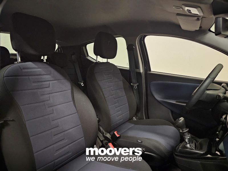 LANCIA Ypsilon 1.0 FireFly 5 porte S&S Hybrid Silver