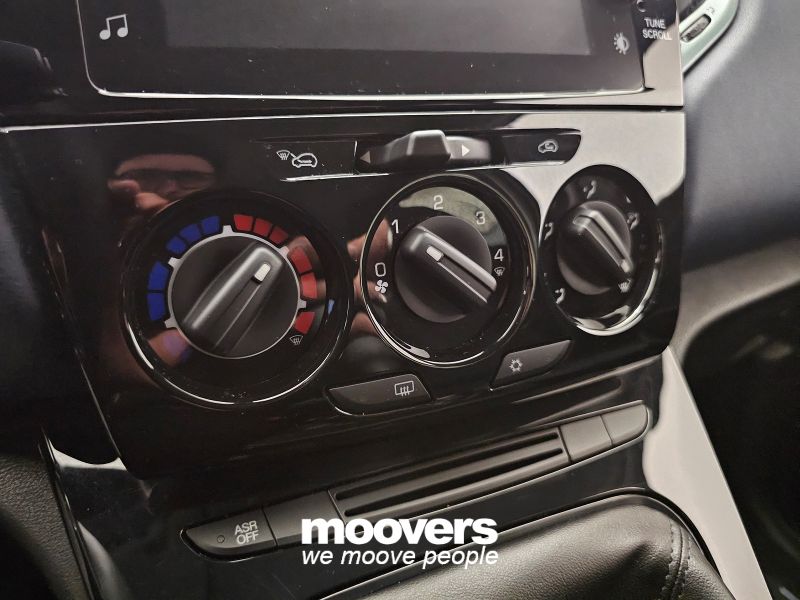 LANCIA Ypsilon 1.0 FireFly 5 porte S&S Hybrid Silver