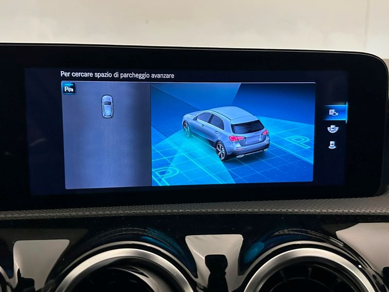 MERCEDES A 250 e hybrid EQ Premium