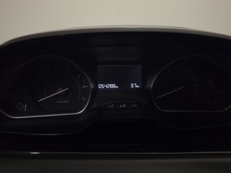 PEUGEOT 208 1° serie PureTech 82 5 porte Black Line