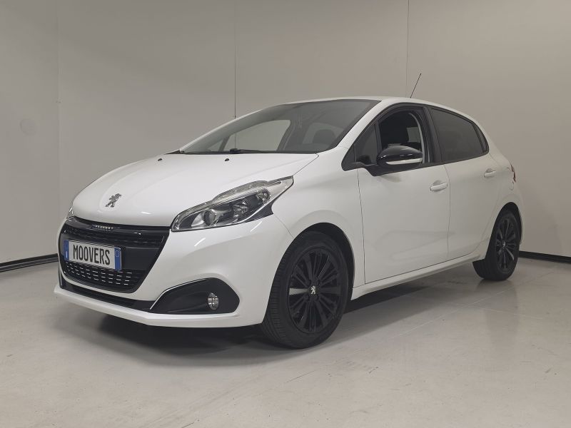 PEUGEOT 208 1° serie PureTech 82 5 porte Black Line