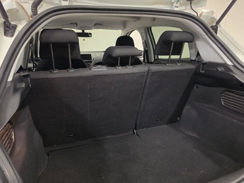 PEUGEOT 208 1° serie PureTech 82 5 porte Black Line