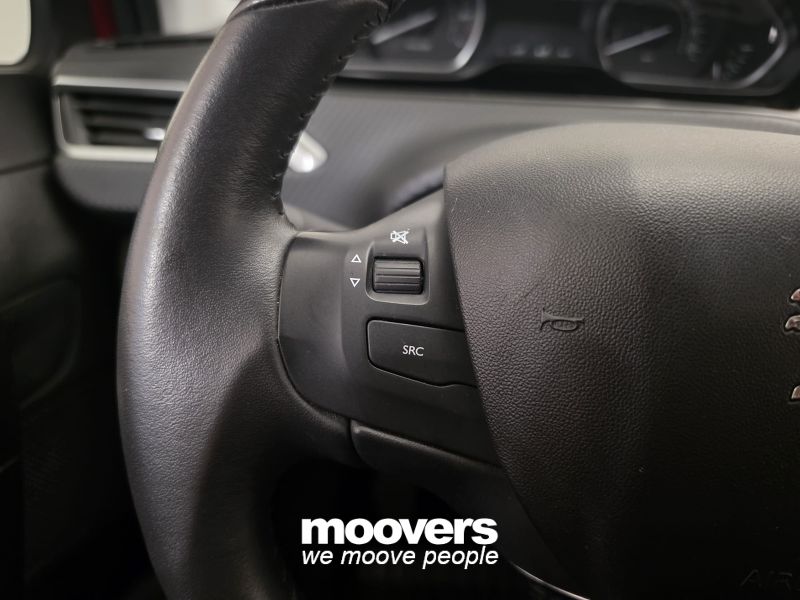 PEUGEOT 208 1° serie PureTech 82 5 porte Style