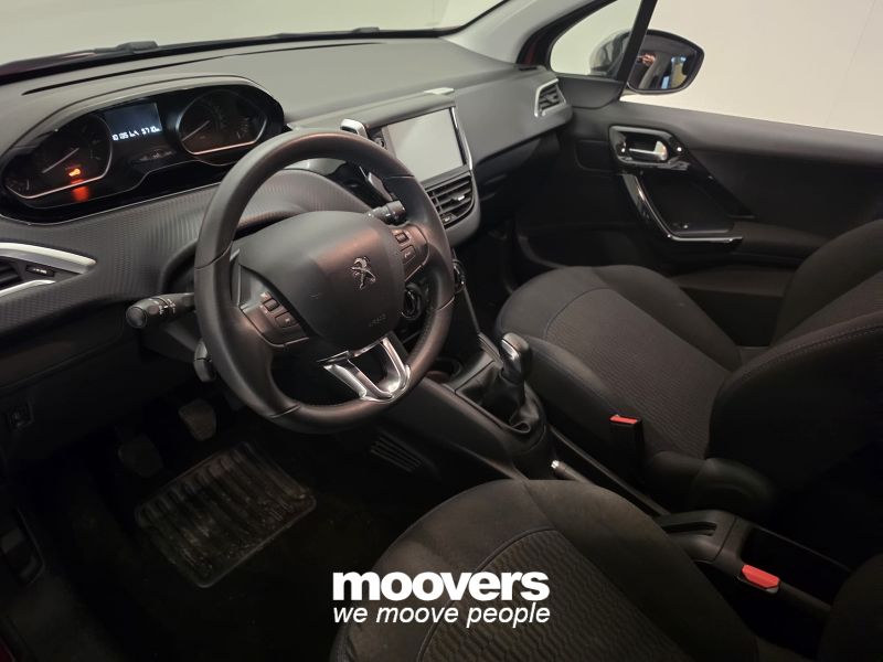 PEUGEOT 208 1° serie PureTech 82 5 porte Style