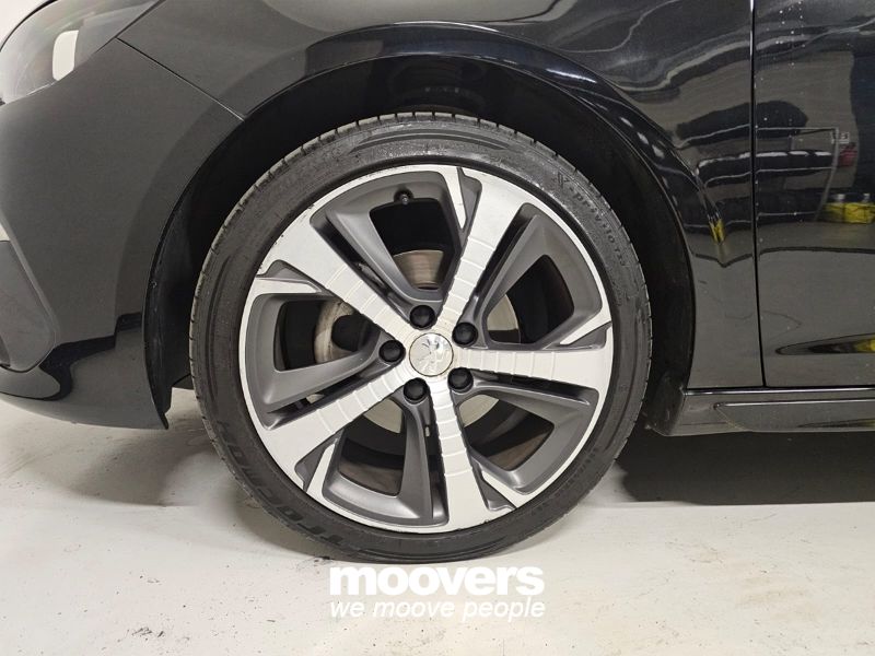 PEUGEOT 308 PureTech Turbo 130 S&S EAT8 GT Line