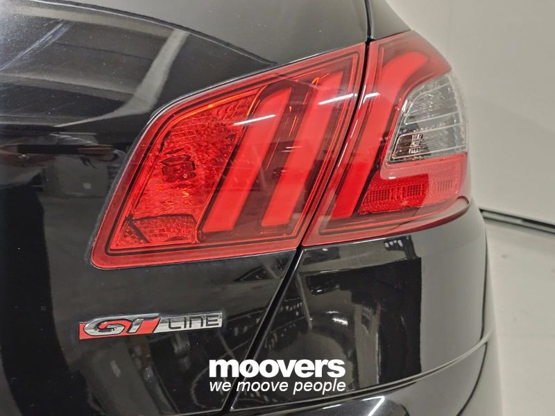 PEUGEOT 308 PureTech Turbo 130 S&S EAT8 GT Line