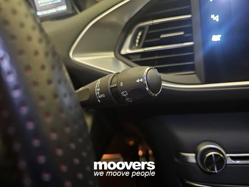 PEUGEOT 308 PureTech Turbo 130 S&S EAT8 GT Line