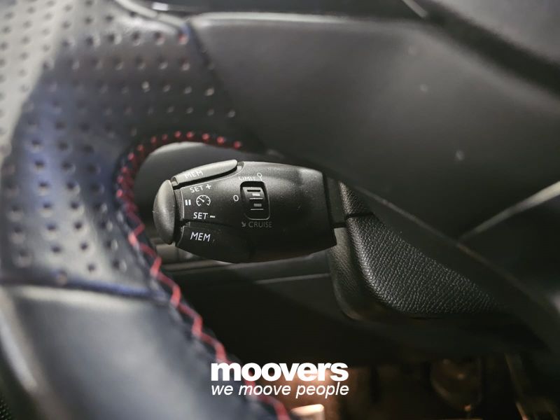 PEUGEOT 308 PureTech Turbo 130 S&S EAT8 GT Line