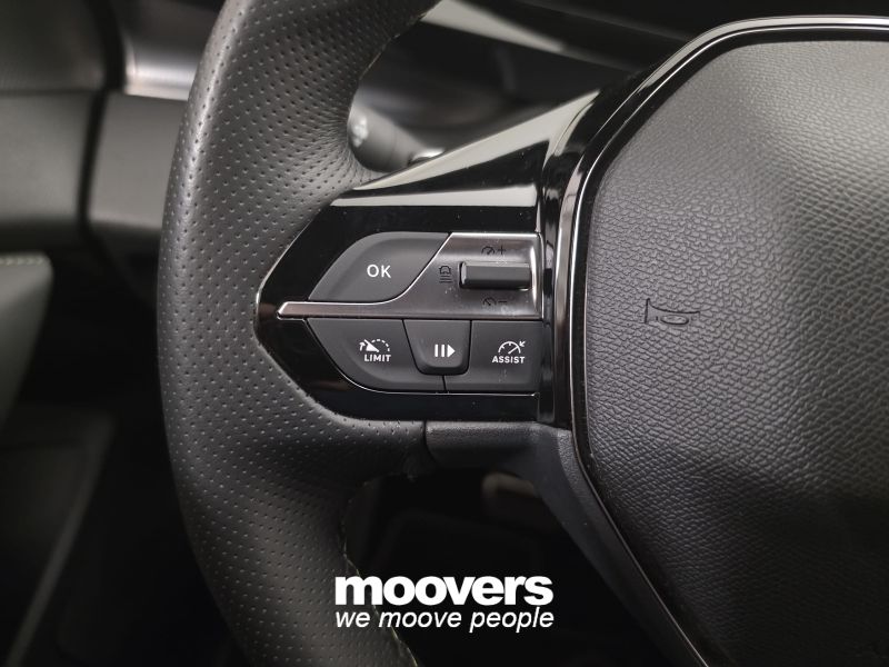 PEUGEOT 308 Hybrid 136 e-DCS6 GT