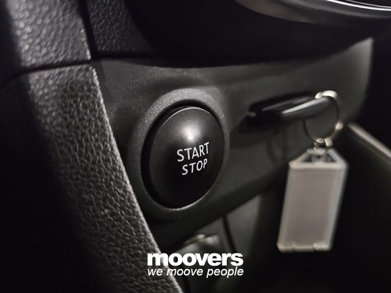 RENAULT Clio TCe 12V 90 CV 5 porte Life